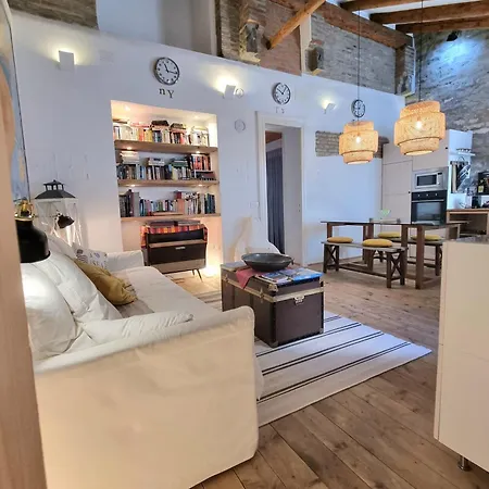 アパート Romantico Nord Est